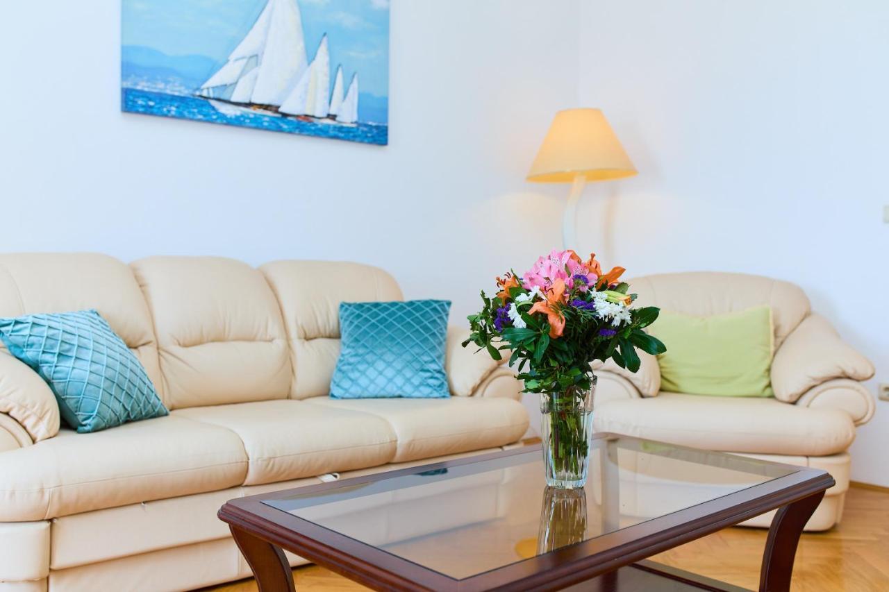 Apartman Ani Mlini Luaran gambar